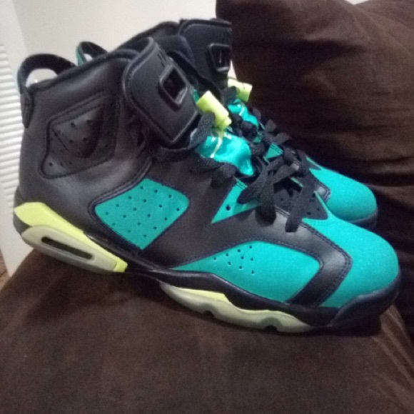 Jordan’s & Foams - Picture 3 of 7